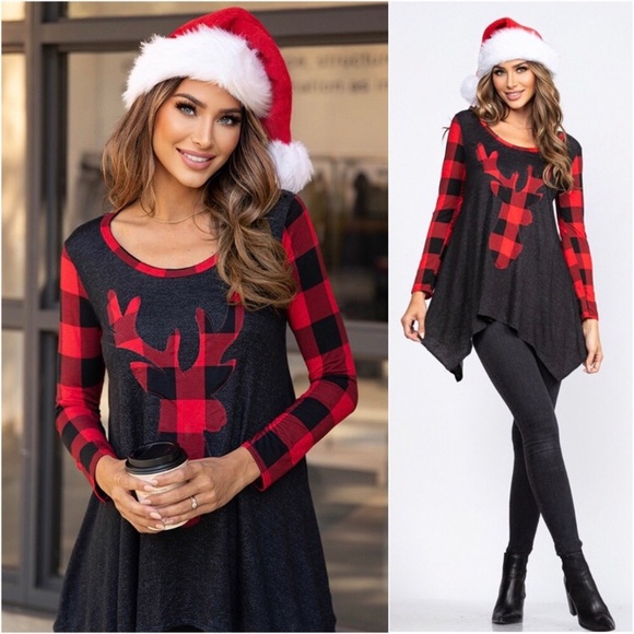 LLK Tops - LAST ONE: Buffalo plaid women’s reindeer patch ultra soft holiday tunic top